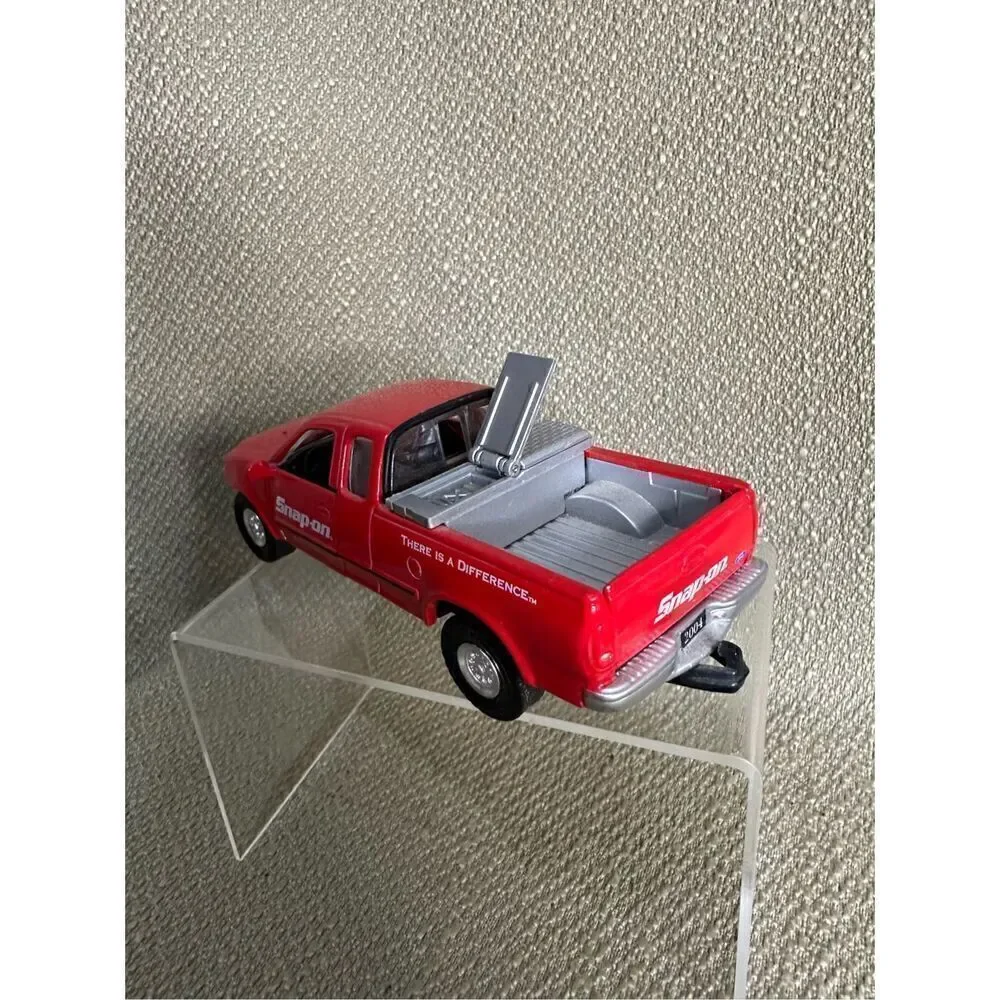 Snap On Ford F-150 Pick Up with Custom Load Die Cast 1:38 Red